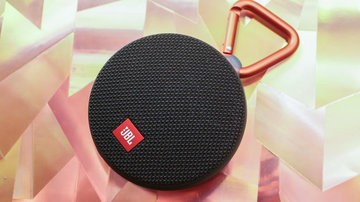 JBL Clip 2 test par CNET USA JBL Clip 2 test par CNET USA