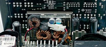 Review Montech TITAN PLA 1000 W