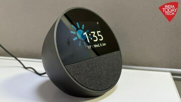 Amazon Echo Spot test par IndiaToday Amazon Echo Spot test par IndiaToday