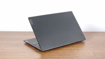 Lenovo V15 test par Chip.de