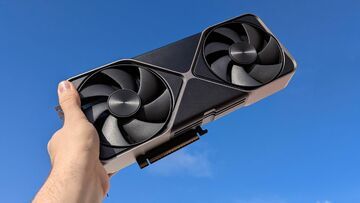 GeForce RTX 5080 testé par Windows Central GeForce RTX 5080 testé par Windows Central