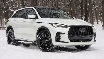 Infiniti testé par SlashGear Infiniti testé par SlashGear