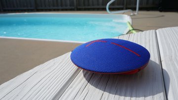 Ultimate Ears Roll 2 test par TechRadar Ultimate Ears Roll 2 test par TechRadar
