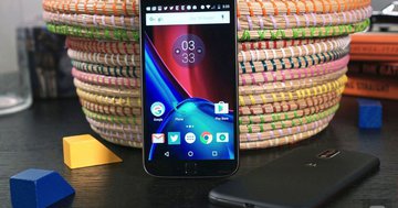 Lenovo Moto G4 test par Engadget Lenovo Moto G4 test par Engadget