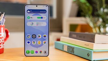 Samsung Galaxy S25 review by Tech Advisor Samsung Galaxy S25 reviewed by Tech Advisor