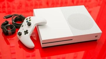 Microsoft Xbox One S test par CNET USA