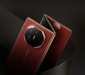 Huawei Mate XT  3 tests