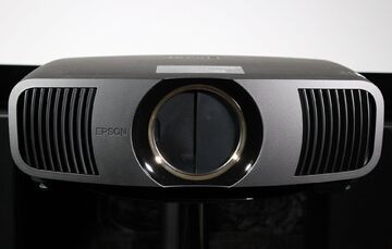Review Epson EH-QB1000 Review Epson EH-QB1000