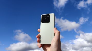 Xiaomi 15 testé par TechRadar Xiaomi 15 testé par TechRadar