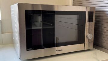 Panasonic reviewed by Tech Advisor Panasonic reviewed by Tech Advisor