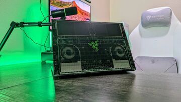 Razer Blade 16 testé par Windows Central Razer Blade 16 testé par Windows Central