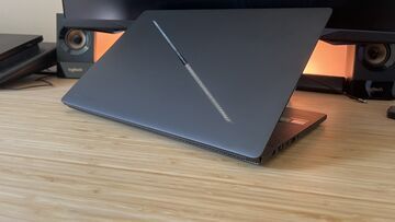 Asus ROG Zephyrus G16 testé par GamesRadar Asus ROG Zephyrus G16 testé par GamesRadar