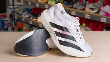 Adidas Adizero Adios Pro testé par RTings Adidas Adizero Adios Pro testé par RTings