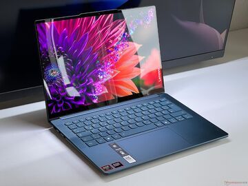 Lenovo Yoga Pro 7 14 test par NotebookCheck
