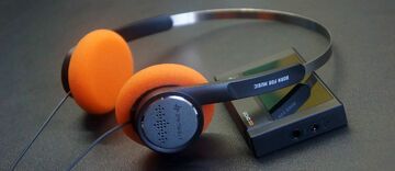 FiiO reviewed by Headfonics FiiO reviewed by Headfonics