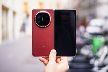 Test Huawei Mate X6