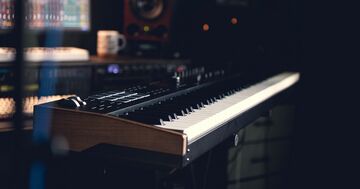 Arturia KeyLab 88 mk3 im Test: 1 Reviews und 1 Bewertungen — Durchschnitt: 4/5 Arturia KeyLab 88 mk3 im Test: 1 Reviews und 1 Bewertungen — Durchschnitt: 4/5