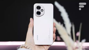 Honor 400 reviewed by FrAndroid Honor 400 reviewed by FrAndroid