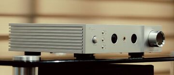Cayin iHA-8 testé par Headfonics Cayin iHA-8 testé par Headfonics
