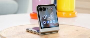 Motorola Razr reviewed by GSMArena