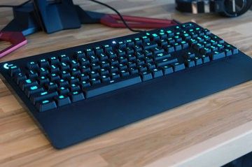 Logitech G213 Review: 9 Ratings, Pros and Cons