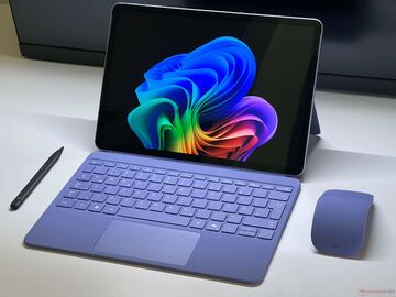 Microsoft Surface Pro 12 testé par NotebookCheck Microsoft Surface Pro 12 testé par NotebookCheck