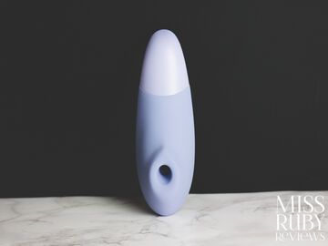 Womanizer Enhance testé par Miss Ruby Reviews Womanizer Enhance testé par Miss Ruby Reviews
