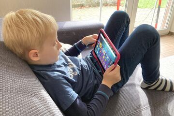 Amazon Fire HD 8 reviewed by ImTest