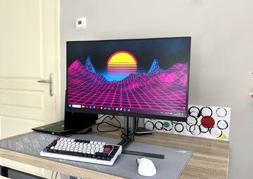 Test AOC Q27U3CV Test AOC Q27U3CV