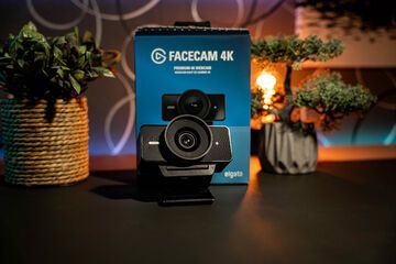 Elgato FaceCam reviewed by Basic Tutorials