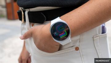 Samsung Galaxy Watch reviewed by Les Numriques