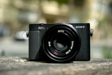 Test Sony RX1R II