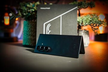 Samsung Galaxy Z Fold 7 test par Basic Tutorials