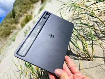 Nubia RedMagic Astra reviewed by NotebookCheck Nubia RedMagic Astra reviewed by NotebookCheck