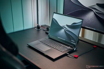 Schenker KEY 18 Pro testé par NotebookCheck Schenker KEY 18 Pro testé par NotebookCheck
