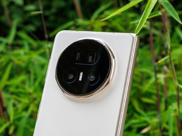 Honor Magic V5 reviewed by NotebookCheck