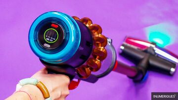 Dyson V16 Piston Animal testé par Les Numériques Dyson V16 Piston Animal testé par Les Numériques