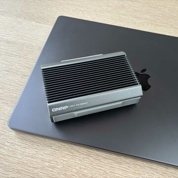 Review Qnap QNA-UC10G2T