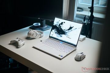 Razer Blade 16 testé par NotebookCheck Razer Blade 16 testé par NotebookCheck