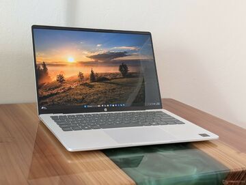 HP OmniBook 5 14 testé par NotebookCheck HP OmniBook 5 14 testé par NotebookCheck