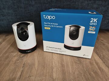 TP-Link Tapo C225 testé par LeCafeDuGeek TP-Link Tapo C225 testé par LeCafeDuGeek