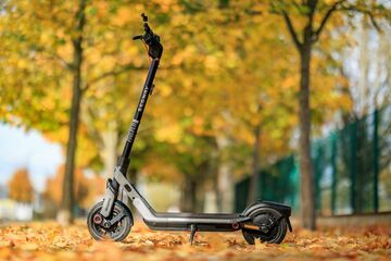 Ninebot E3 testé par Journal du Geek Ninebot E3 testé par Journal du Geek