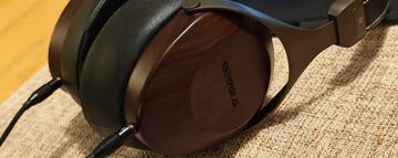 Sivga Robin SV021 reviewed by TheSixthAxis