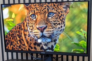 MSI MPG 271QR testé par Geeknetic MSI MPG 271QR testé par Geeknetic