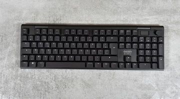 Test Cherry XTRFY MX 10.1