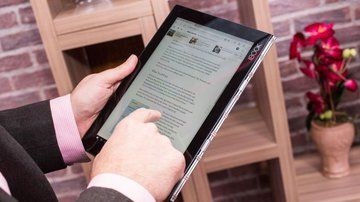 Lenovo Yoga Book test par CNET USA