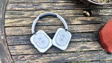 Nothing Headphone 1 test� par What Hi-Fi?