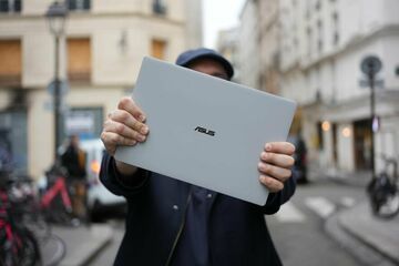 Asus  ExpertBook Ultra test� par Presse Citron