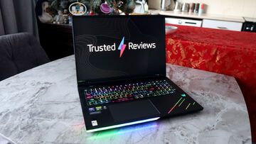 Acer Predator Helios 18 test� par Trusted Reviews