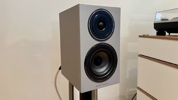 Wharfedale Diamond 12.1 test� par Trusted Reviews